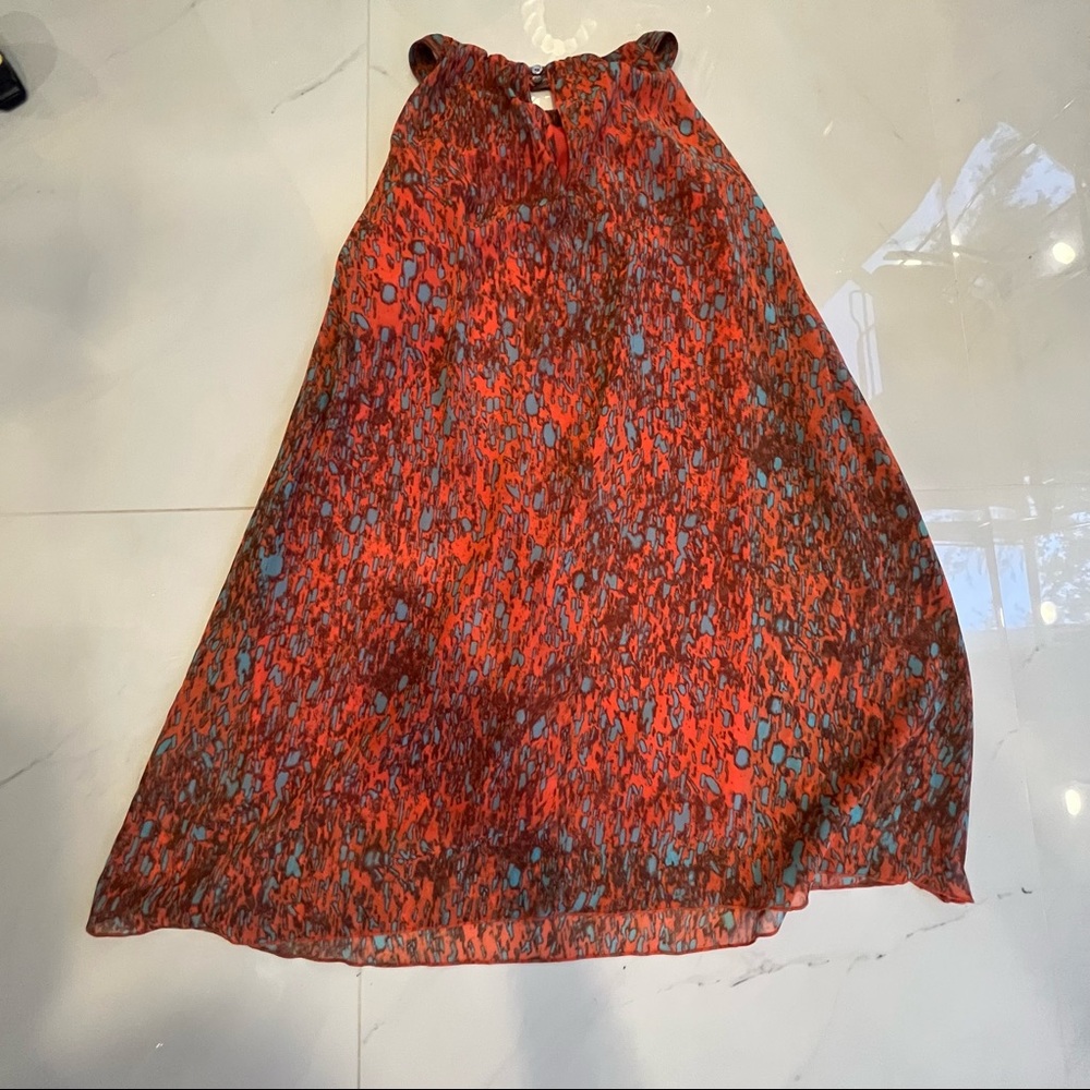Dress - Picture 4 of 4